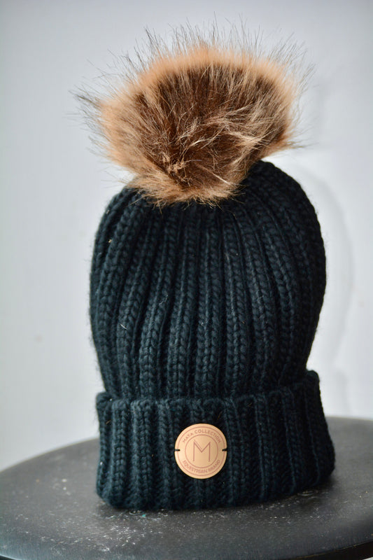 Czapka zimowa z pomponem