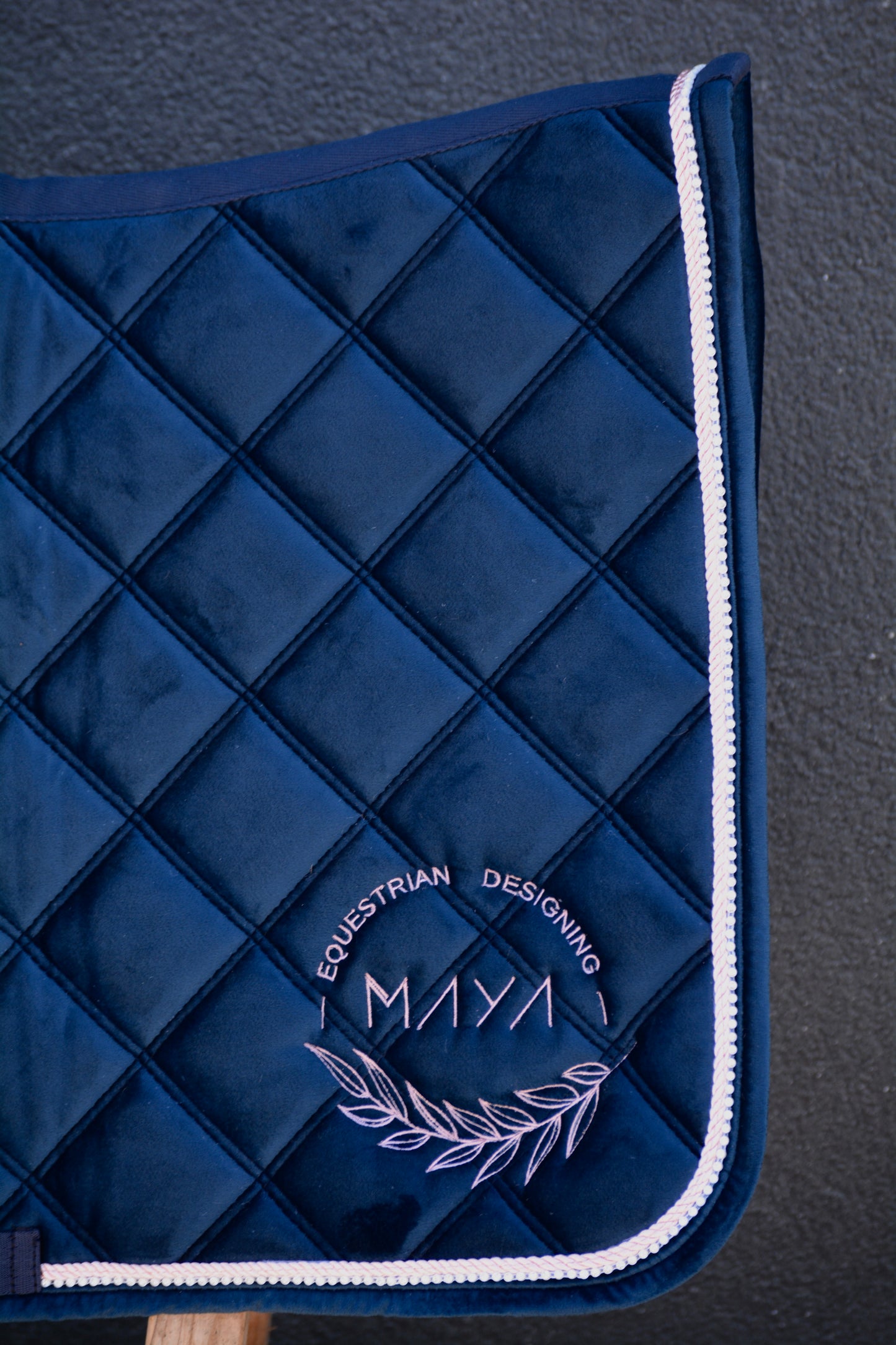 CZAPRAK NAVY CRYSTAL